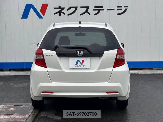 Honda FIT 2013-06 255566-15