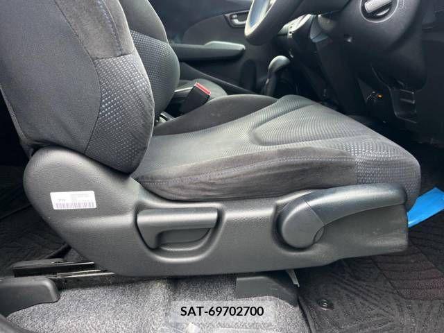 Honda FIT 2013-06 255566-7
