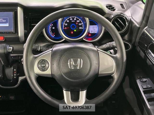 Honda N BOX CUSTOM 2016-03 364723-11