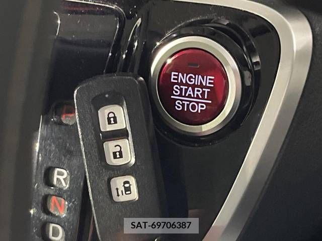 Honda N BOX CUSTOM 2016-03 364723-6