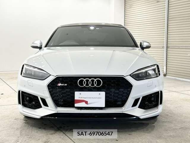 Audi RS5 2019-09 261353-2