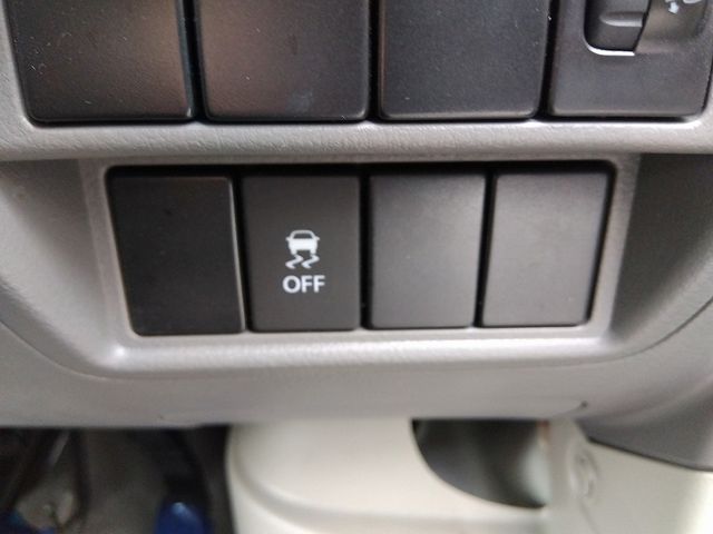 Nissan CLIPPER 2022-04 182340-12