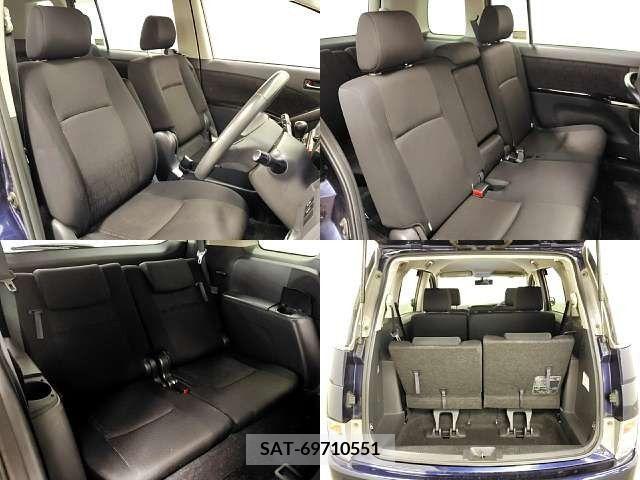 Toyota ISIS 2011-09 391469-8