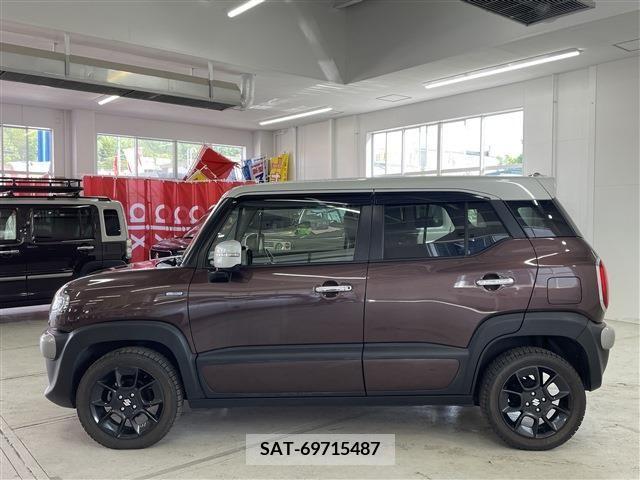 Suzuki X BEE 2019-03 336092-7