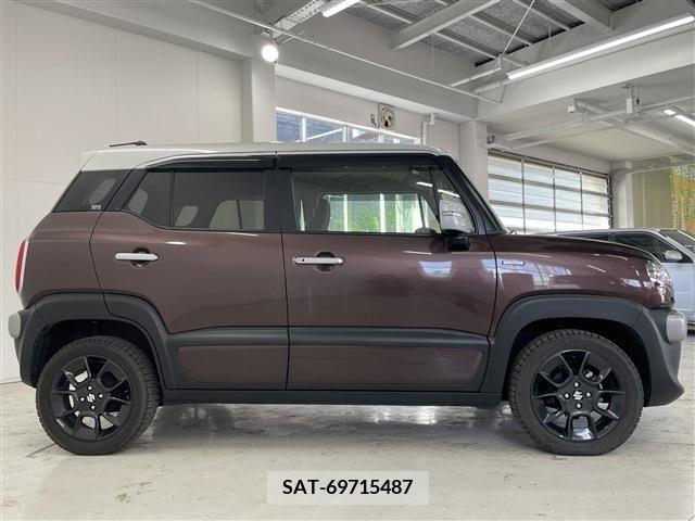 Suzuki X BEE 2019-03 336092-3