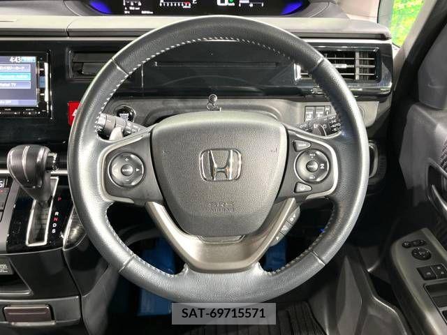 Honda STEP WGN 2015-08 368824-12