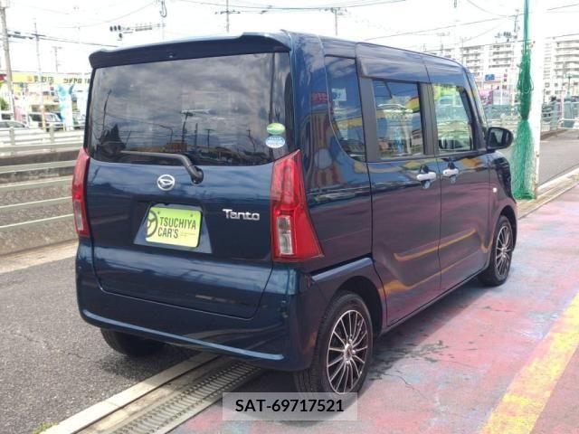 Daihatsu TANTO 2019-07 369341-1