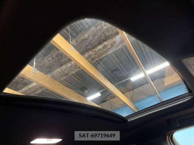 Lexus UX 2022-03 275949-2