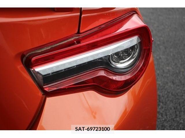 Toyota 86 2017-08 295877-13
