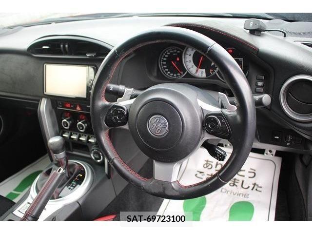 Toyota 86 2017-08 295877-16