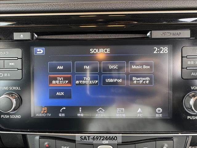 Nissan LEAF 2018-01 297895-5