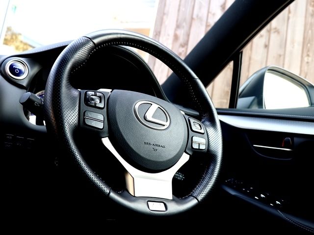 Lexus NX 2019-11 1412-12