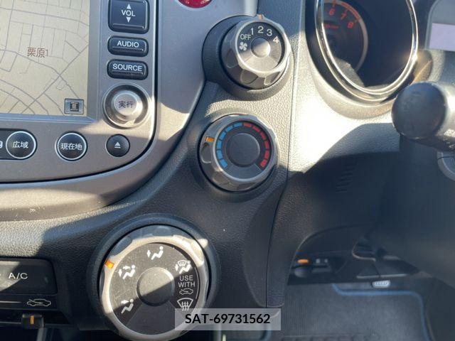 Honda FIT 2012-03 372096-15
