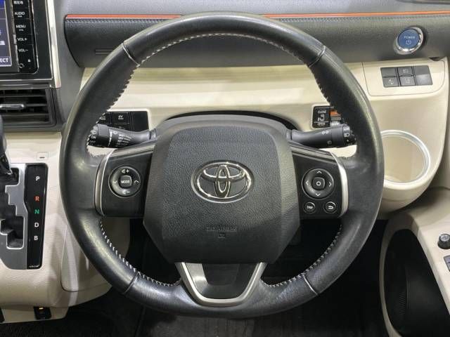 Toyota SIENTA 2015-09 182281-12