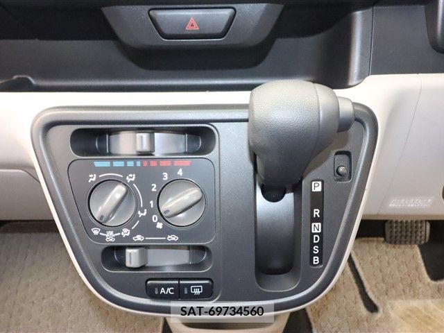 Toyota PASSO 2018-03 372854-17