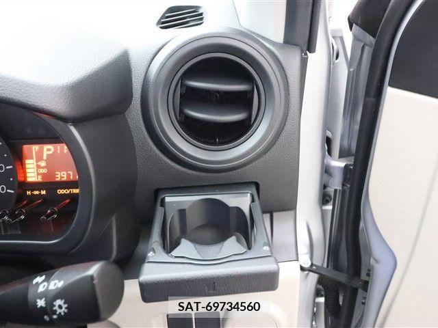 Toyota PASSO 2018-03 372854-12