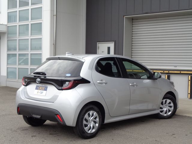 Toyota YARIS 2020-10 9949-2