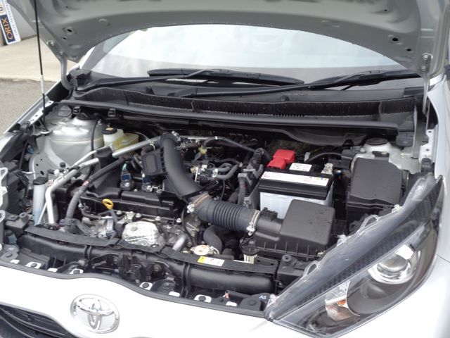 Toyota YARIS 2020-10 9949-19