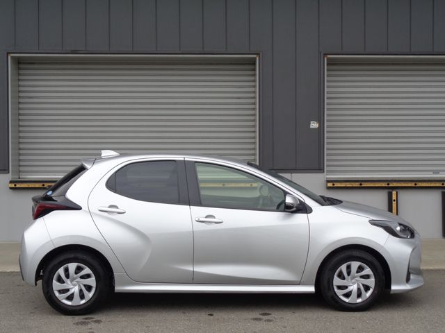 Toyota YARIS 2020-10 9949-17
