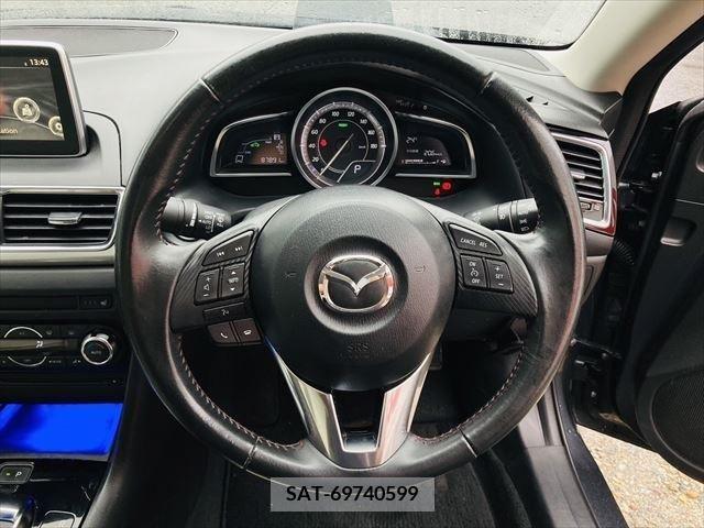 Mazda AXELA HYBRID 2013-11 301184-10