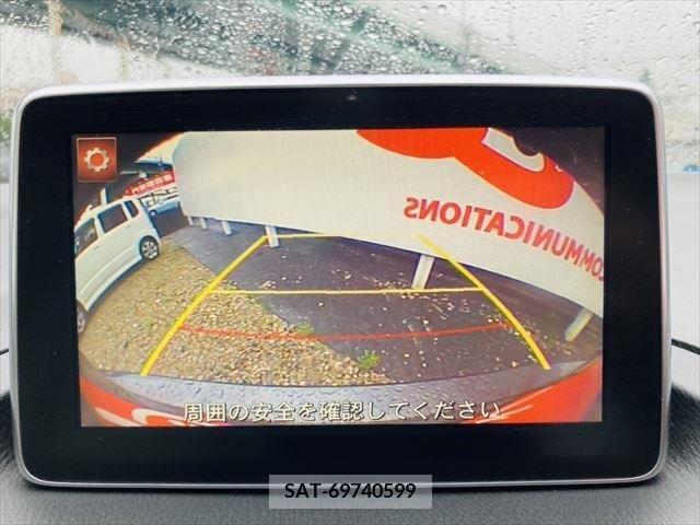 Mazda AXELA HYBRID 2013-11 301184-5