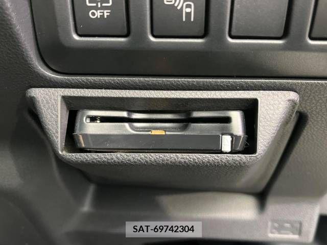 Subaru FORESTER 2019-03 221049-5