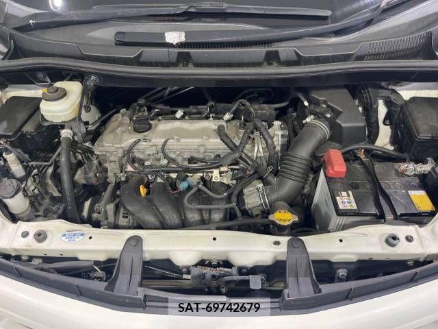 Toyota NOAH 2011-10 385818-18