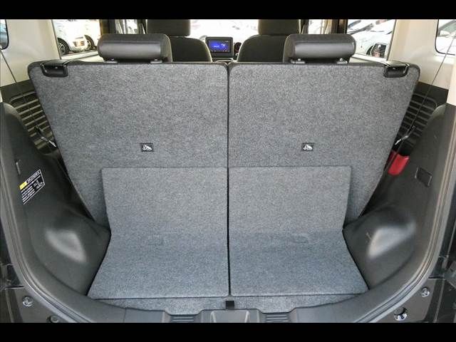 Suzuki SPACIA 2018-01 193514-11