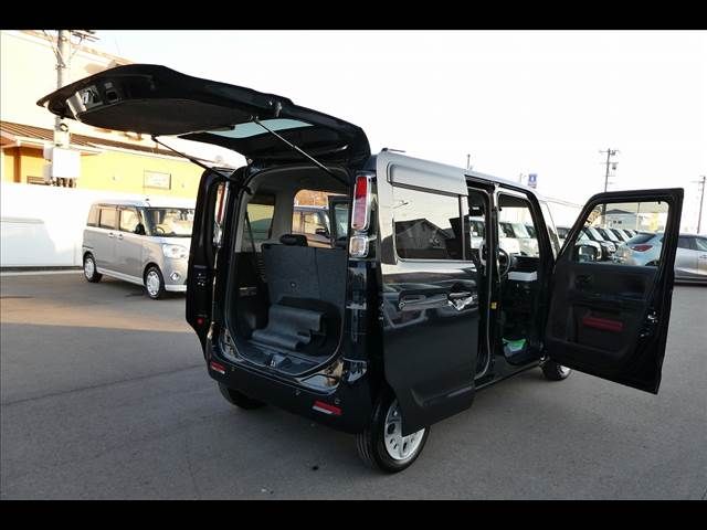 Suzuki SPACIA 2018-01 193514-19