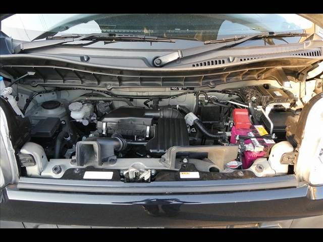 Suzuki SPACIA 2018-01 193514-12