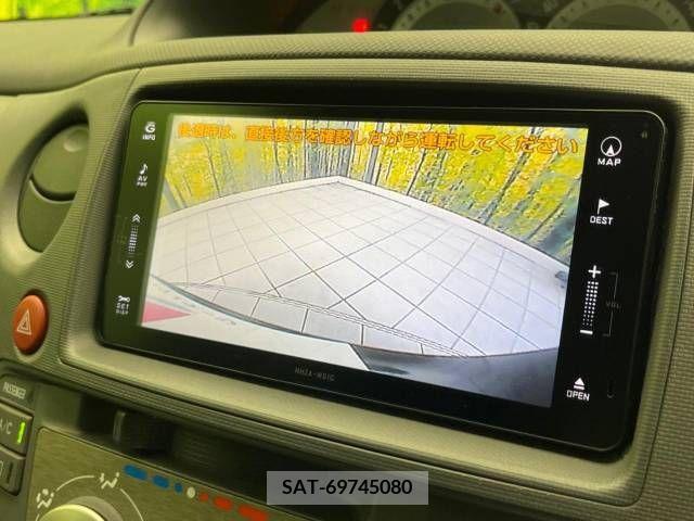 Toyota SIENTA 2011-06 327584-3