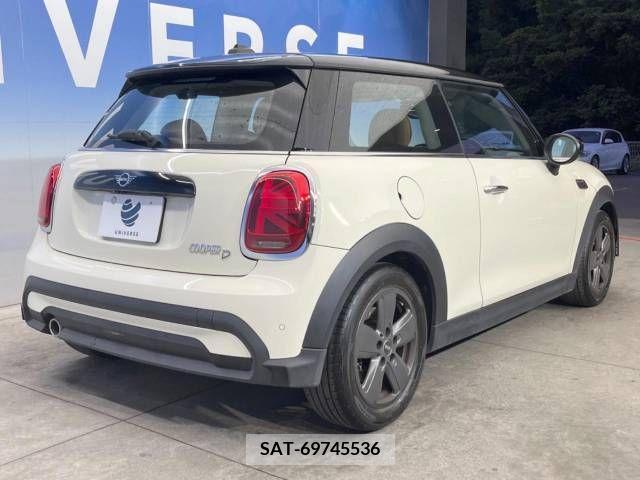 Bmw MINI 2021-12 326399-18