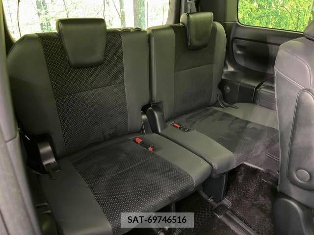 Toyota VOXY 2020-11 346098-10