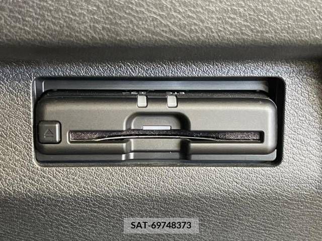 Nissan KICKS 2020-10 314948-6