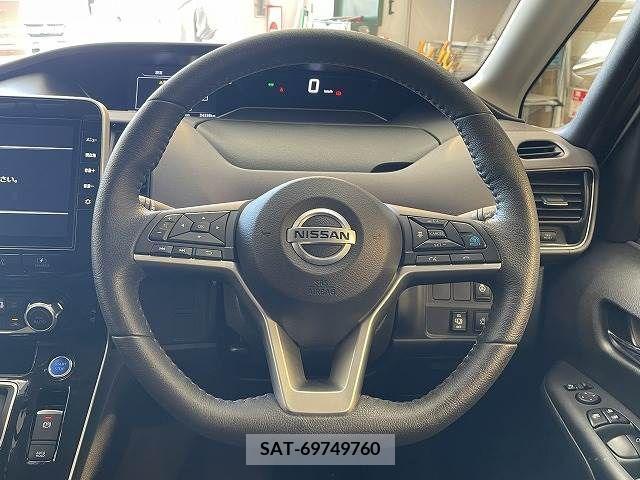 Nissan SERENA 2021-06 284162-12
