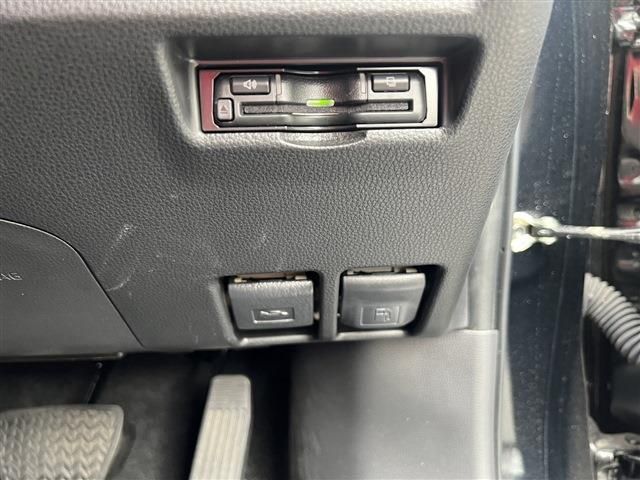 Toyota RAV4 2022-03 183183-5