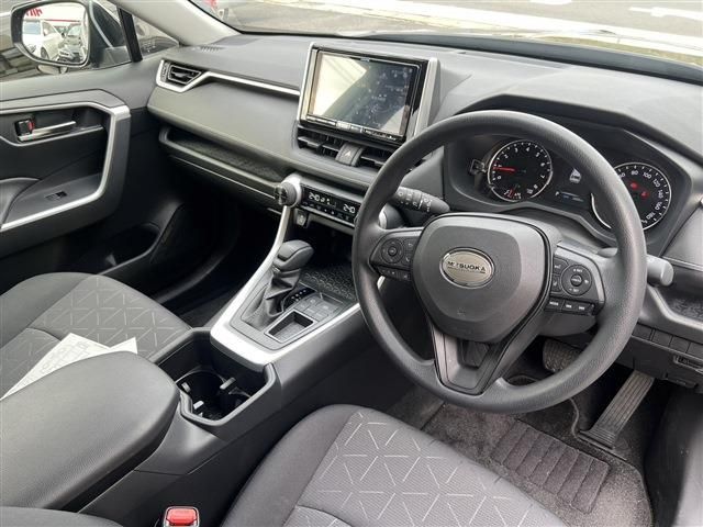 Toyota RAV4 2022-03 183183-4