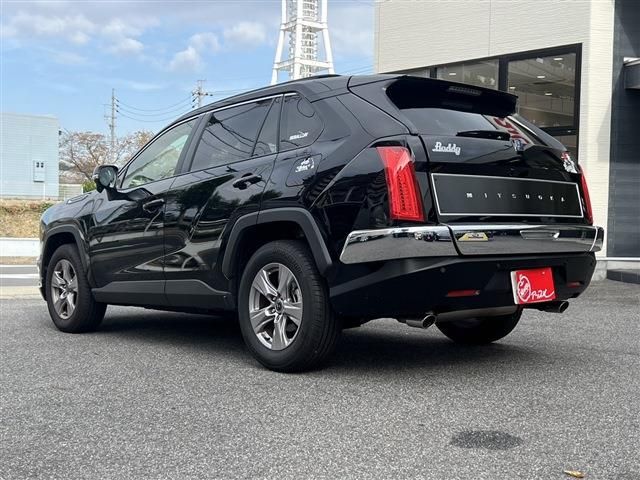 Toyota RAV4 2022-03 183183-3