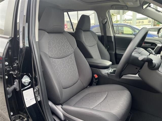Toyota RAV4 2022-03 183183-12