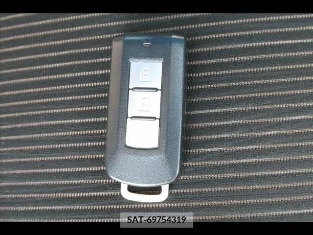 Mitsubishi EK CUSTOM 2013-07 359565-4