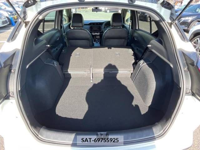 Nissan KICKS 2021-02 225303-10