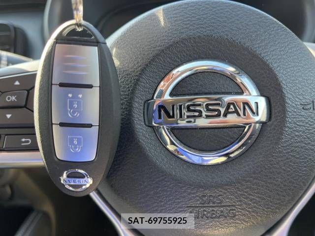 Nissan KICKS 2021-02 225303-6