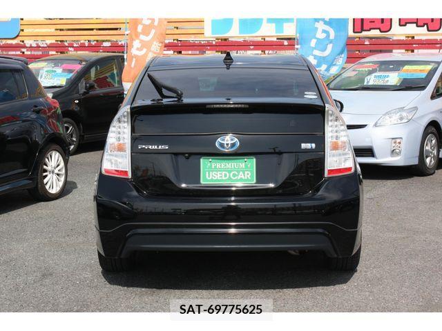 Toyota PRIUS 2011-04 298214-6