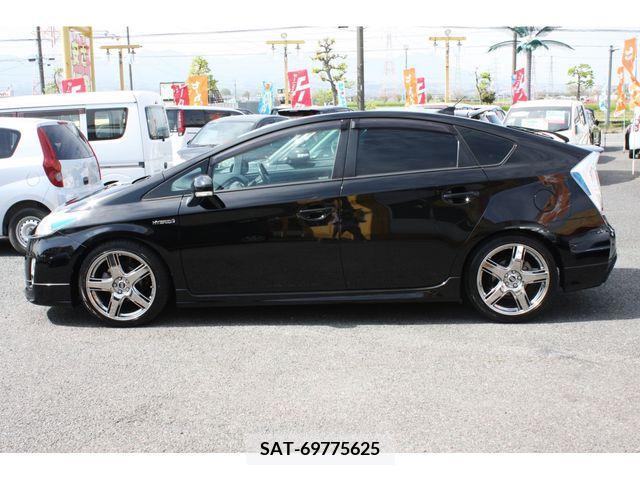 Toyota PRIUS 2011-04 298214-4