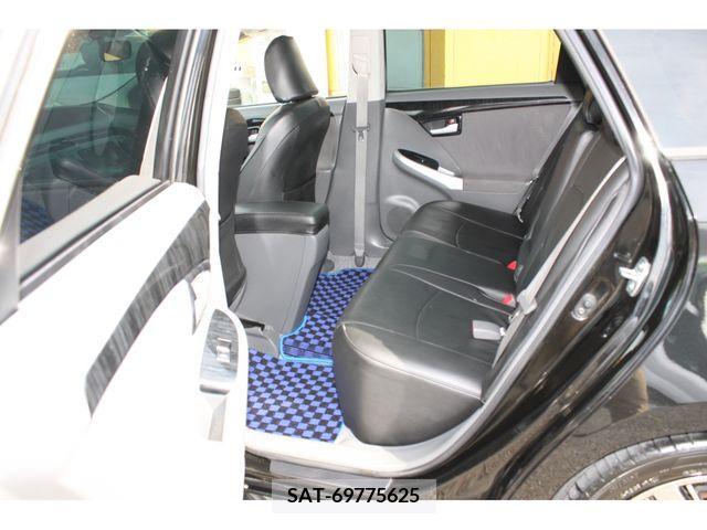 Toyota PRIUS 2011-04 298214-17
