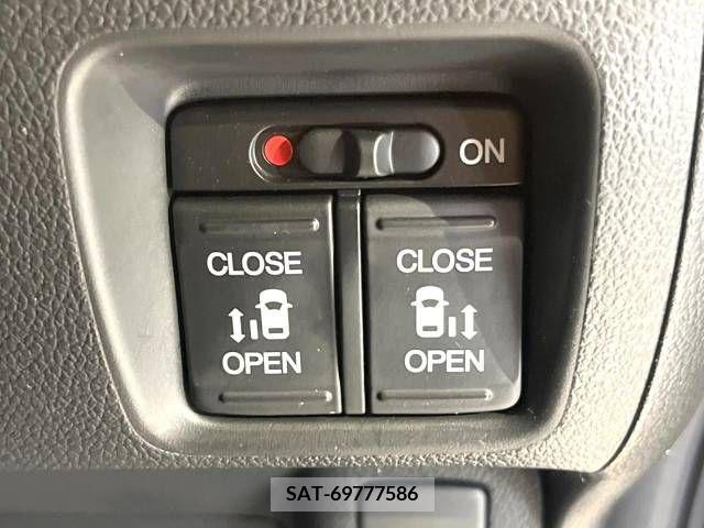 Honda N BOX 2016-11 255618-4