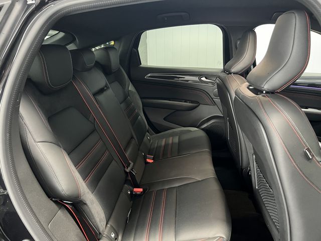 Renault Arkana 2022-08 24243-16