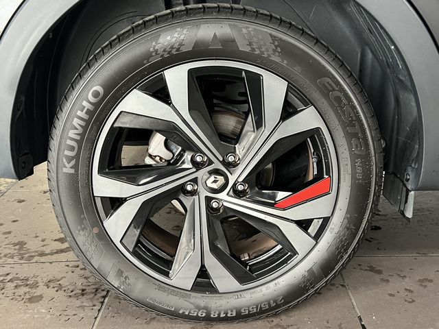 Renault Arkana 2022-08 24243-10