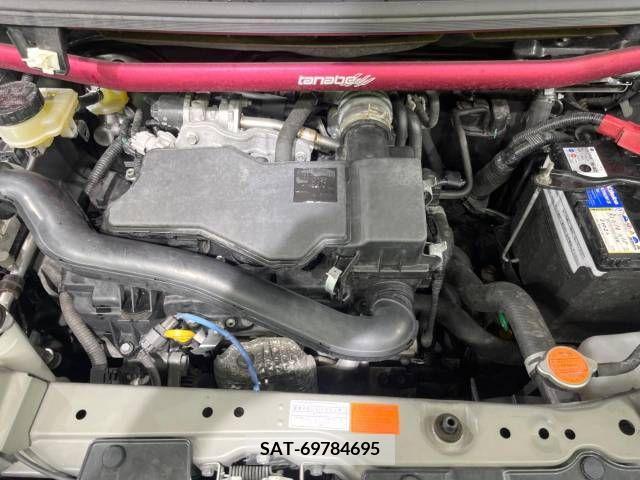 Toyota TANK 2017-11 311049-18