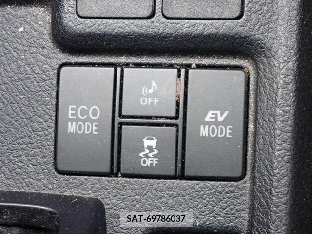 Toyota COROLLA AXIO 2015-02 208984-16